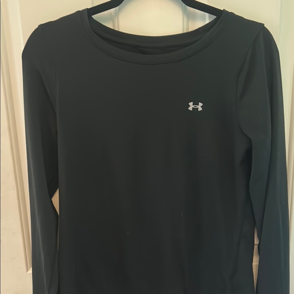 Under Armour Black Fitted Long Sleeve Athletic Top
